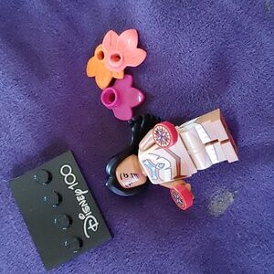100 years of disney lego minifigs Pocahontas